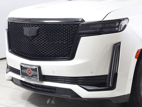 Used 2021 Cadillac Escalade ESV Sport Platinum w/ LPO, ONYX Package AWD/4WD image 66