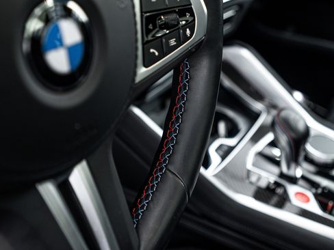 Used 2025 BMW X6 M Competition w/ Executive Package image 12