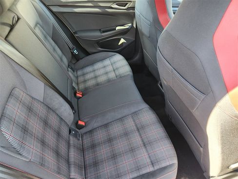 Used 2022 Volkswagen GTI SE image 22