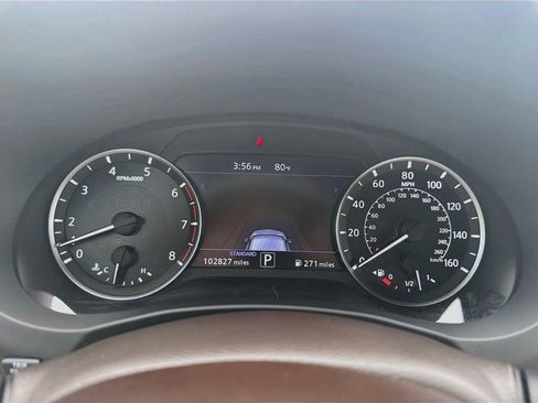 Used 2019 INFINITI QX50 Essential w/ Sensory Package FWD image 41