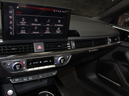 Used 2021 Audi S5 Premium image 54