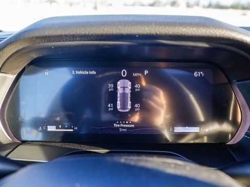 New 2025 Jeep Grand Cherokee Altitude image 24