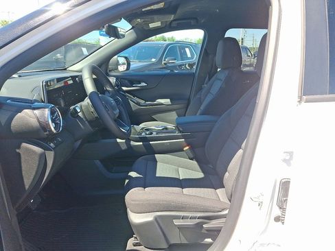 New 2026 Chevrolet Equinox LT w/ Midnight Edition FWD image 6