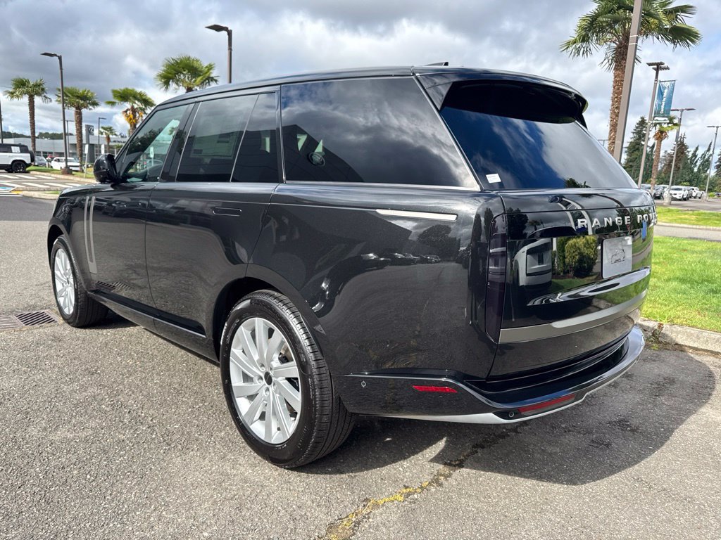 New 2026 Land Rover Range Rover SE AWD/4WD image 3