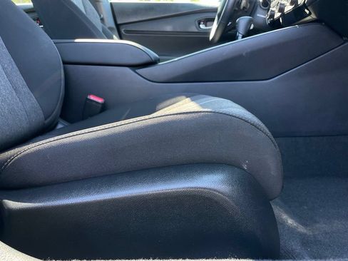 Used 2025 Honda Accord Sport image 30
