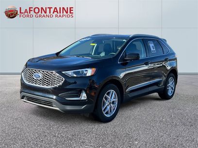 Used 2024 Ford Edge SEL w/ Convenience Package