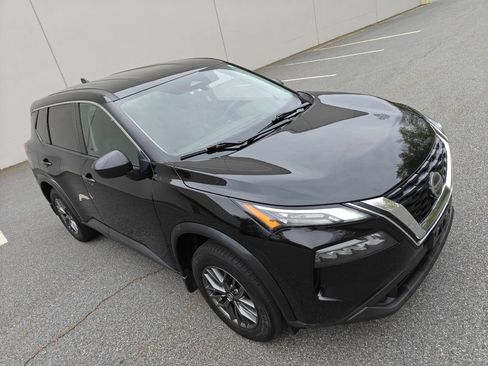 Used 2021 Nissan Rogue S AWD/4WD image 10