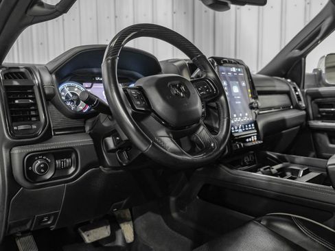 Used 2022 RAM 2500 Limited image 14