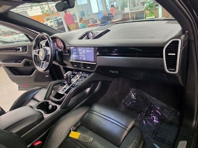 Used 2019 Porsche Cayenne AWD/4WD image 9