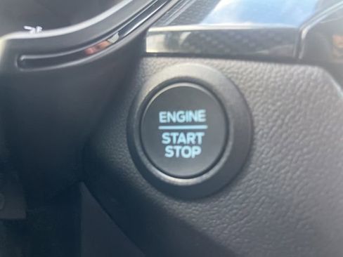 Used 2025 Ford Escape ST-Line Select image 26