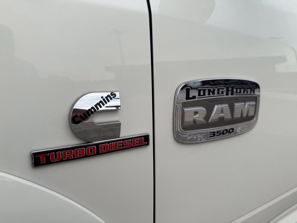 Used 2018 RAM 3500 Laramie Longhorn AWD/4WD image 10