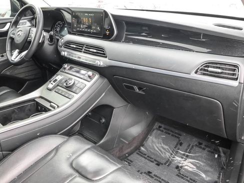 Used 2022 Hyundai Palisade Limited image 37