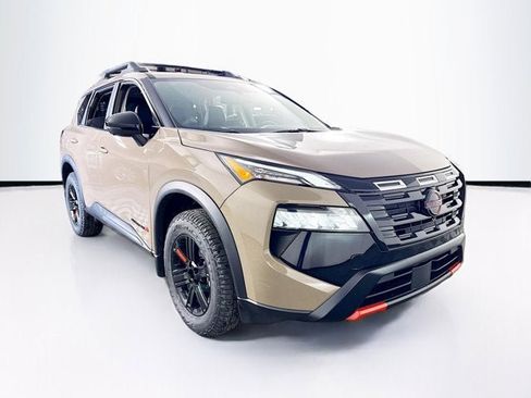 New 2026 Nissan Rogue SV image 3