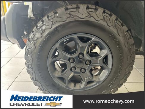 Used 2021 Jeep Wrangler Sport AWD/4WD image 7