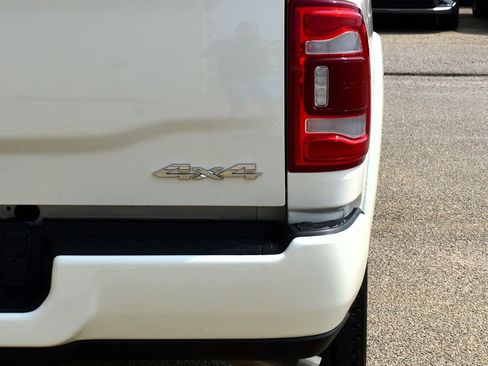 Used 2024 RAM 2500 Limited AWD/4WD image 17