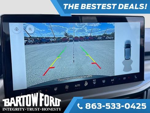 Used 2025 Ford Escape SE image 14