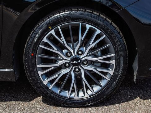 Used 2023 Kia Forte GT-Line w/ GT-Line Technology Package image 7