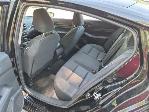 New 2026 Nissan Altima 2.5 SV FWD image 12