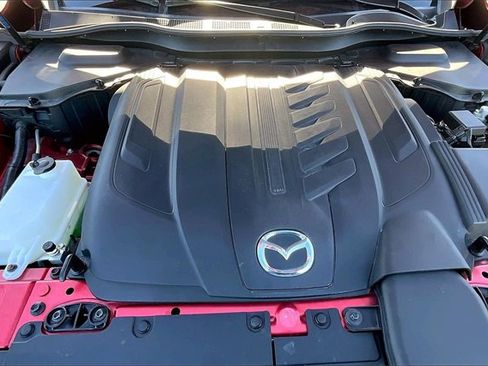 Used 2024 MAZDA CX-90 3.3 Turbo w/ Preferred Plus image 31