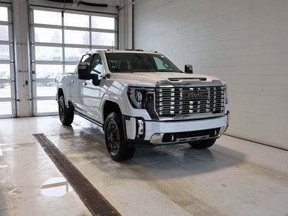New 2026 GMC Sierra 3500 Denali w/ Denali Reserve Package