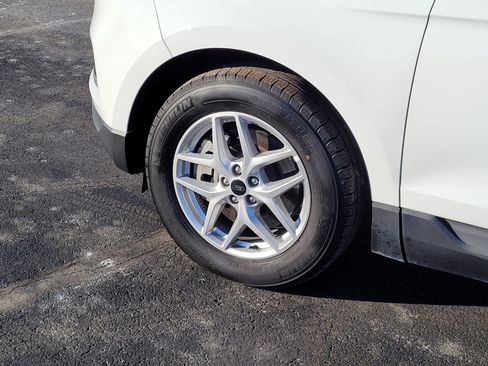 Certified 2023 Ford Edge SEL w/ Convenience Package image 11