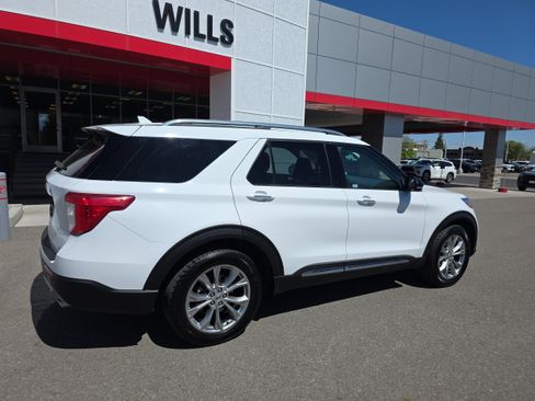 Used 2020 Ford Explorer Limited AWD/4WD image 4