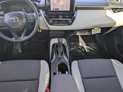 Used 2025 Toyota Corolla LE FWD image 15