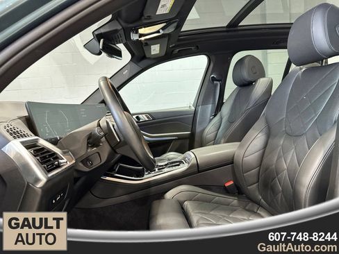 Used 2024 BMW X5 xDrive40i w/ Premium Package AWD/4WD image 13