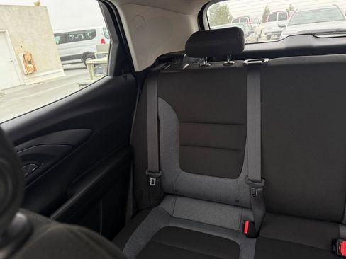 Used 2025 Chevrolet TrailBlazer LT image 39