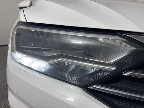 Used 2019 Volkswagen Jetta S FWD image 2