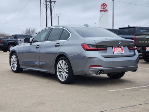 Used 2024 BMW 330i Sedan w/ Convenience Package image 4