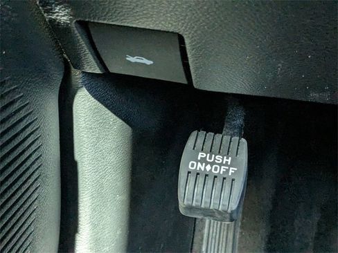 Used 2018 Dodge Challenger SXT Plus image 30