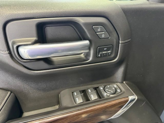 Used 2021 GMC Sierra 1500 SLT w/ SLT Premium Plus Package AWD/4WD image 6