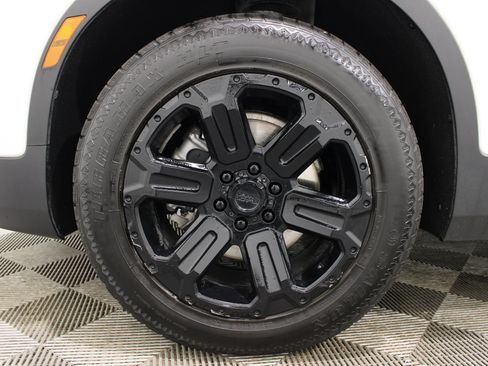 Used 2022 Chevrolet Blazer LT FWD image 37
