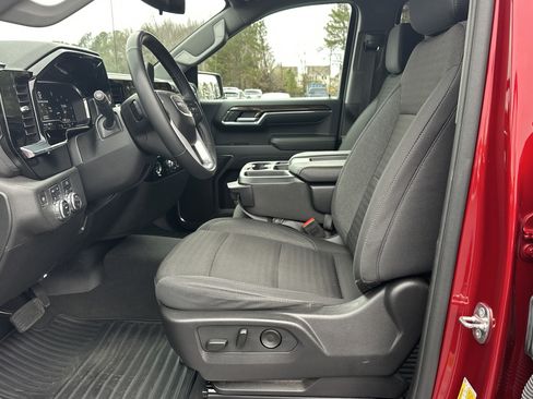 Used 2024 GMC Sierra 1500 Elevation w/ X31 Off-Road Package image 9