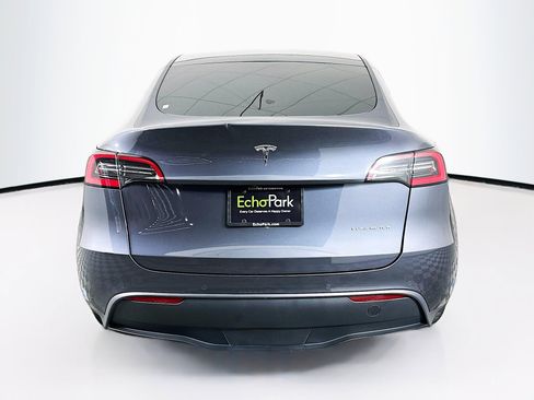 Used 2021 Tesla Model Y Long Range AWD/4WD image 7