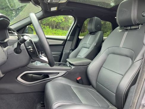 Used 2026 Jaguar F-PACE R-Dynamic S AWD/4WD image 3