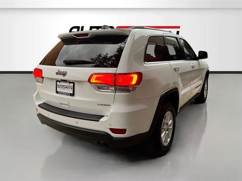 Used 2019 Jeep Grand Cherokee Laredo image 7