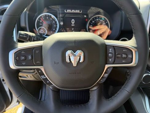 New 2026 RAM 1500 4x4 Crew Cab image 17