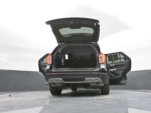 Used 2023 Ford Explorer XLT w/ Equipment Group 202A image 49