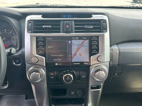 Used 2022 Toyota 4Runner SR5 Premium w/ Moonroof Package AWD/4WD image 13