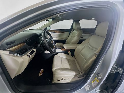 Used 2018 Cadillac XTS Luxury image 13