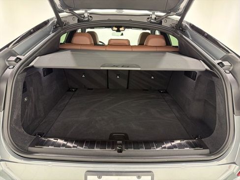 Used 2024 BMW X6 xDrive40i w/ Premium Package image 25