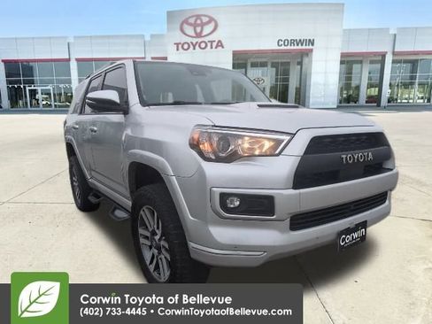 Used 2022 Toyota 4Runner TRD Sport image 1