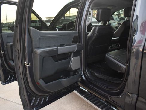 Used 2021 Ford F150 Lariat w/ Equipment Group 502A High image 11