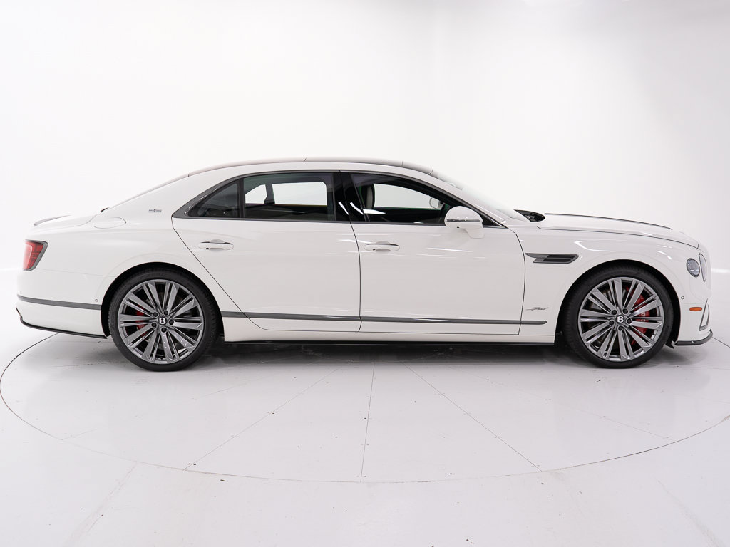 Used 2025 Bentley Flying Spur Plug-In Hybrid AWD/4WD image 6