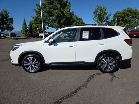 Used 2020 Subaru Forester Limited w/ Popular Package #3 AWD/4WD image 11