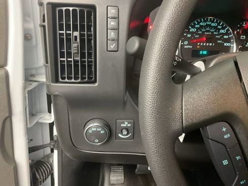 New 2026 Chevrolet Express 2500 w/ Driver Convenience Package RWD image 13