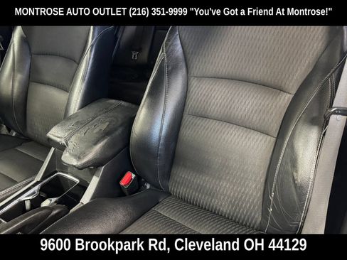 Used 2016 Honda Accord Sport image 29