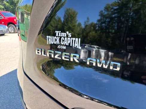Used 2019 Chevrolet Blazer LT AWD/4WD image 10